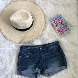ARIZONA Jean Shorts!